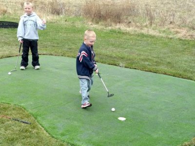 River Falls, WI - Synthetic Putting Green